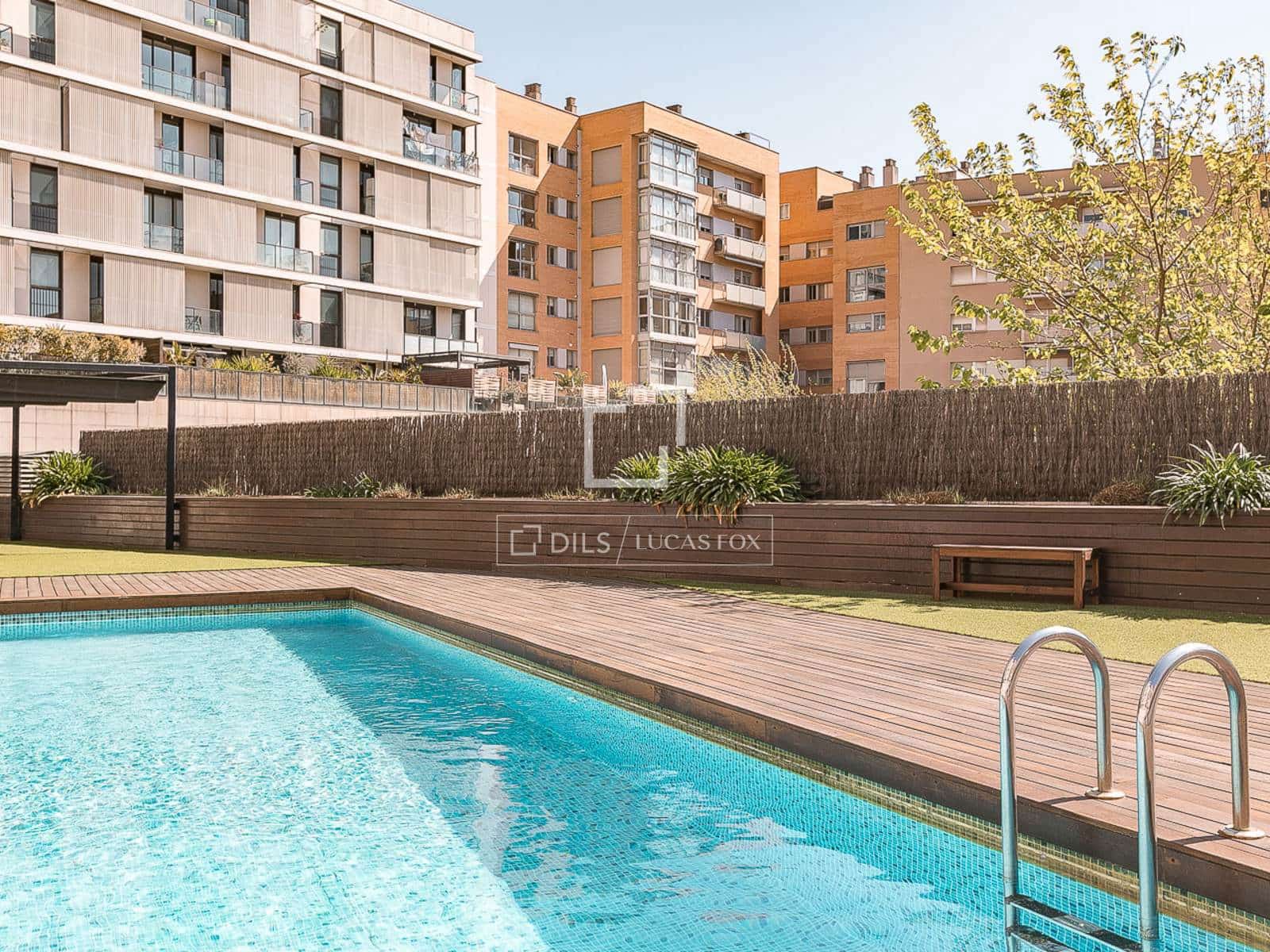 1 sypialnia Apartament na sprzedaż w Miasto Barcelona z basenem garażem - 495 000 € (Ref: 9720802)