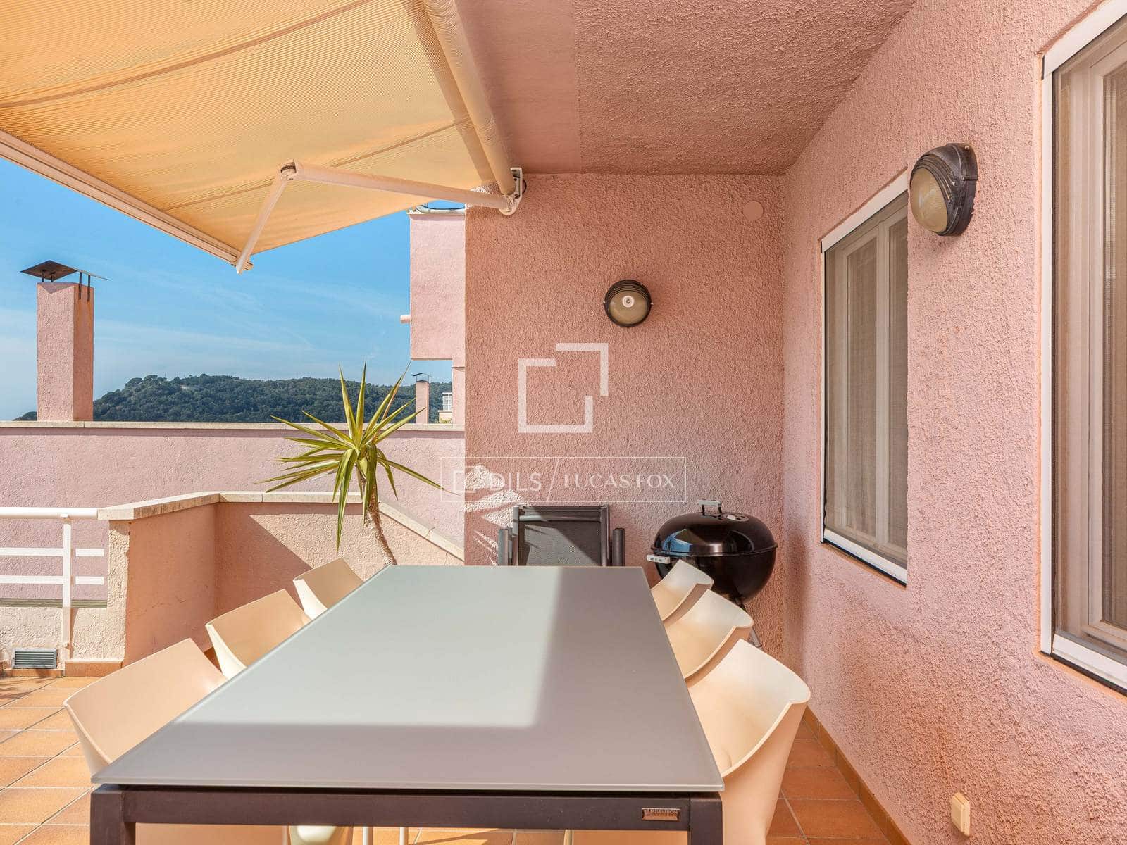 4 bedroom Apartment for sale in Tossa de Mar with pool garage - € 495,000 (Ref: 9720803)