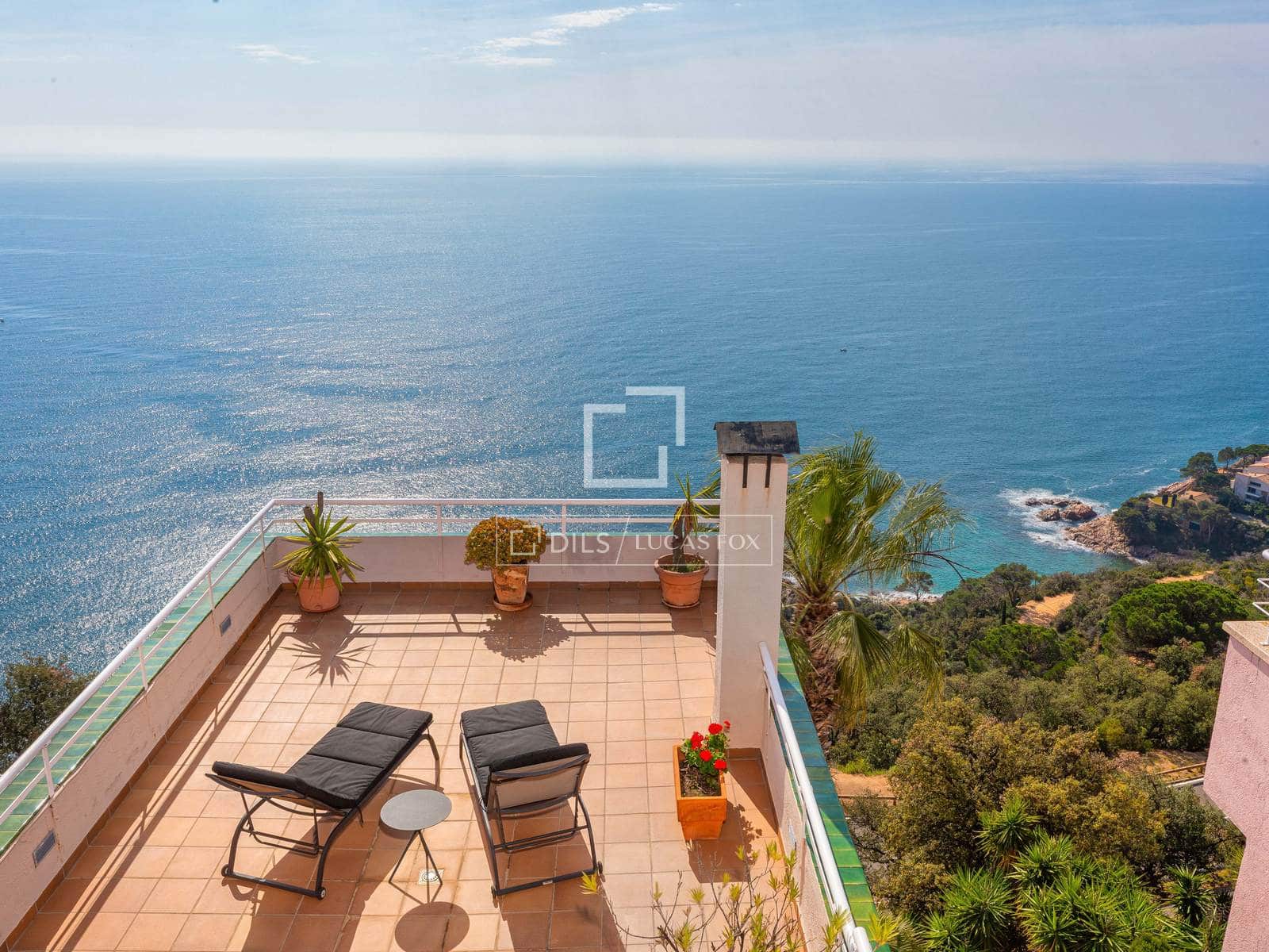 4 bedroom Apartment for sale in Tossa de Mar with pool garage - € 495,000 (Ref: 9720803)