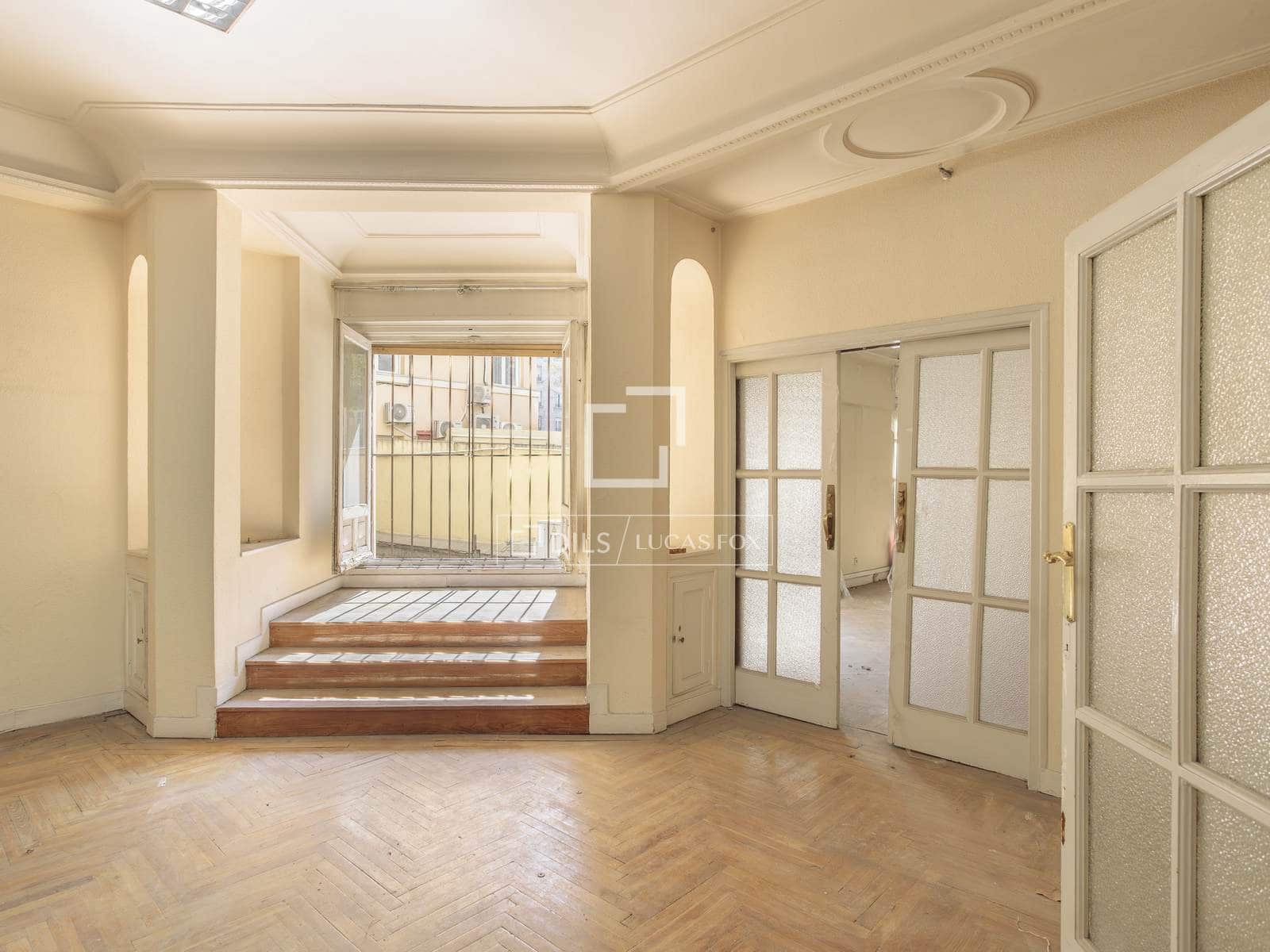 3 makuuhuone Huoneisto myytävänä paikassa Madrid kaupunki - 2 975 000 € (Ref: 9720805)