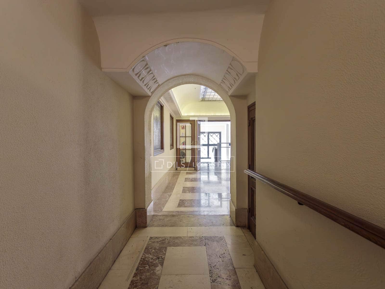 3 makuuhuone Huoneisto myytävänä paikassa Madrid kaupunki - 2 975 000 € (Ref: 9720805)