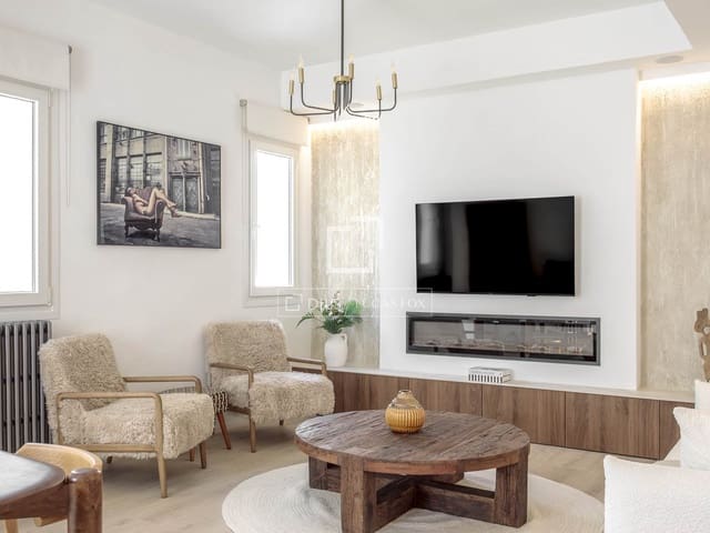 2 slaapkamer Penthouse te koop in Goya, Madrid stad - € 1.965.000 (Ref: 9720806)