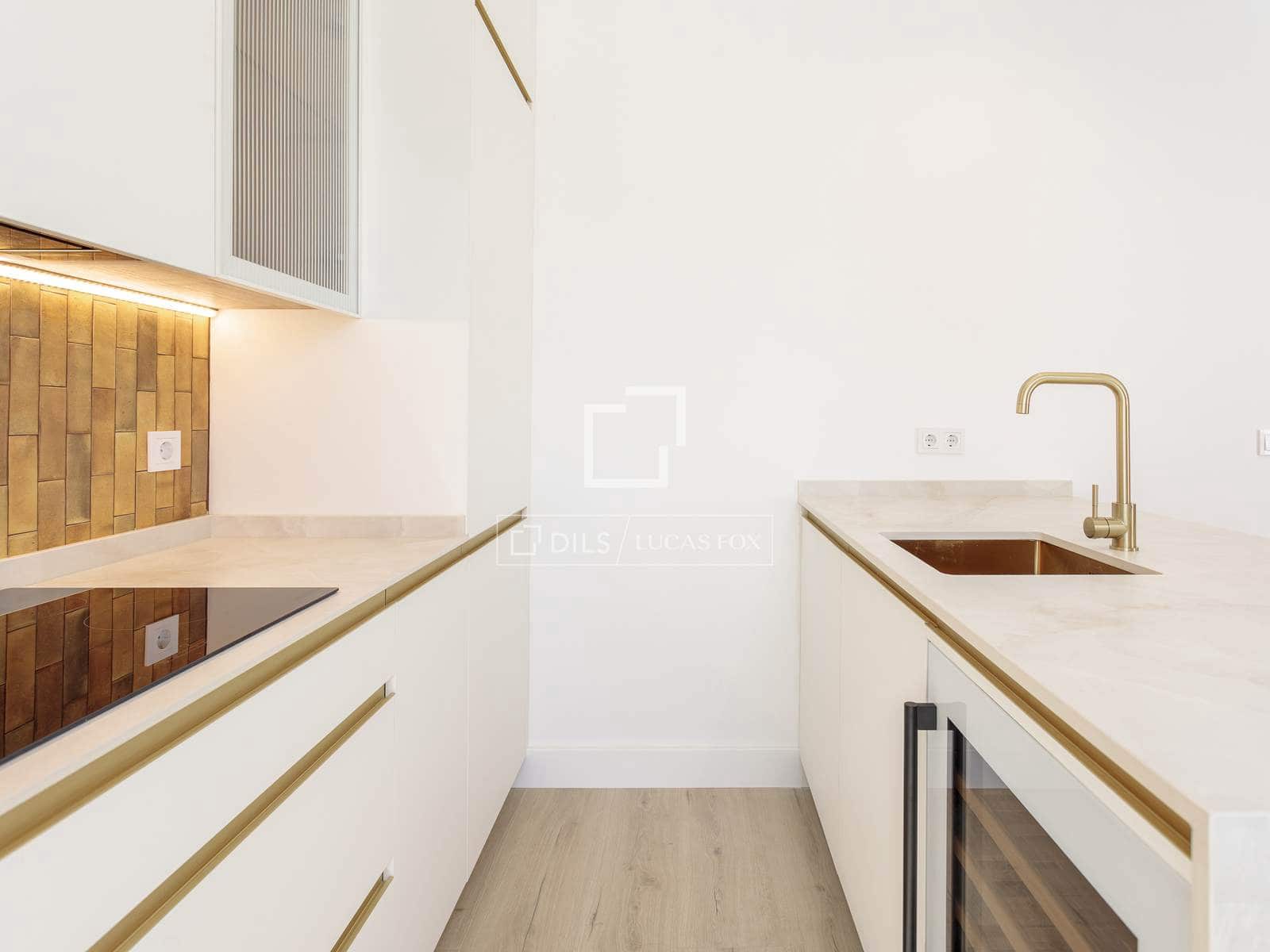 2 slaapkamer Penthouse te koop in Madrid stad - € 1.965.000 (Ref: 9720806)