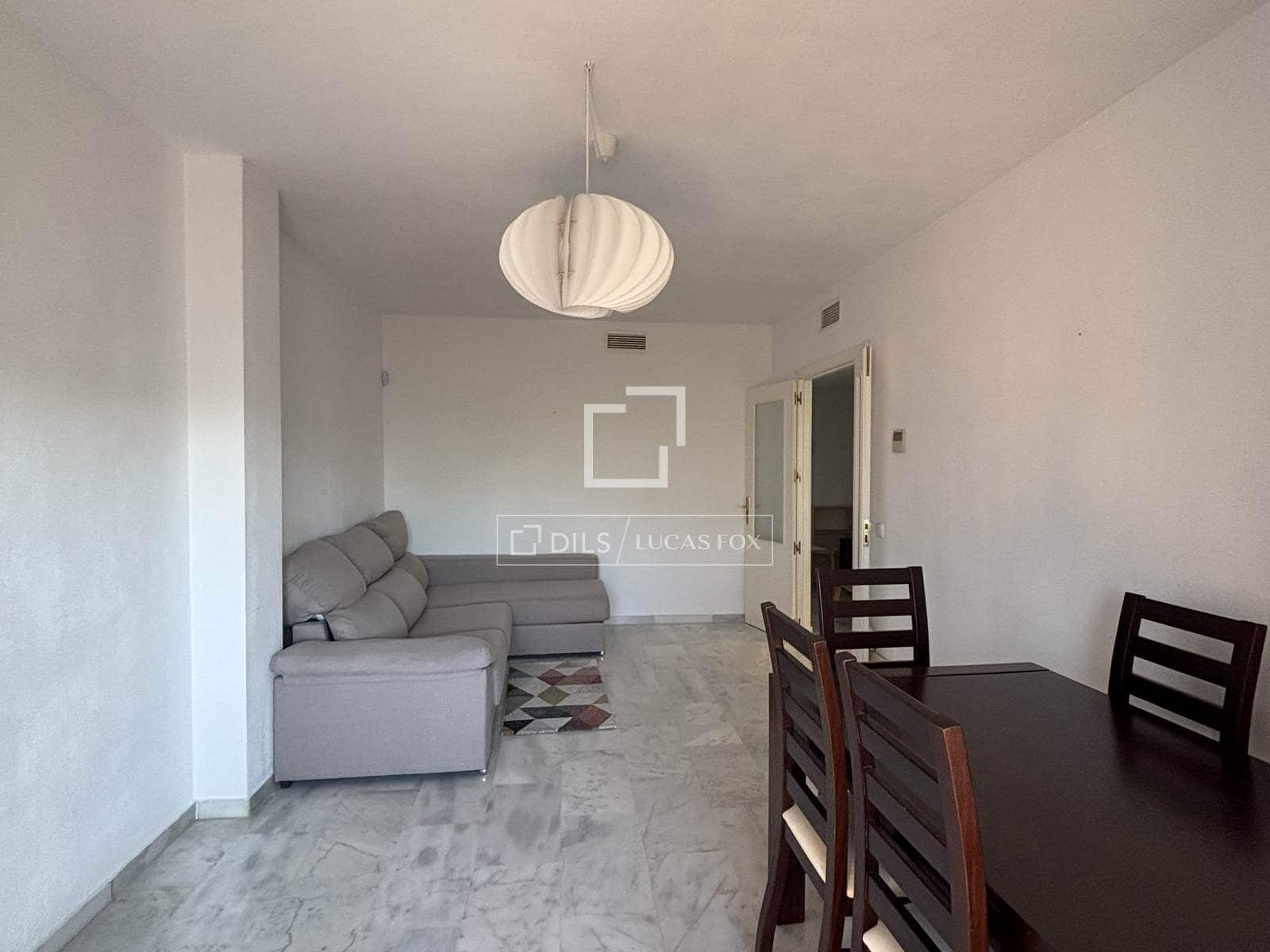 2 bedroom Apartment for sale in Estepona with pool - € 399,000 (Ref: 9720809)