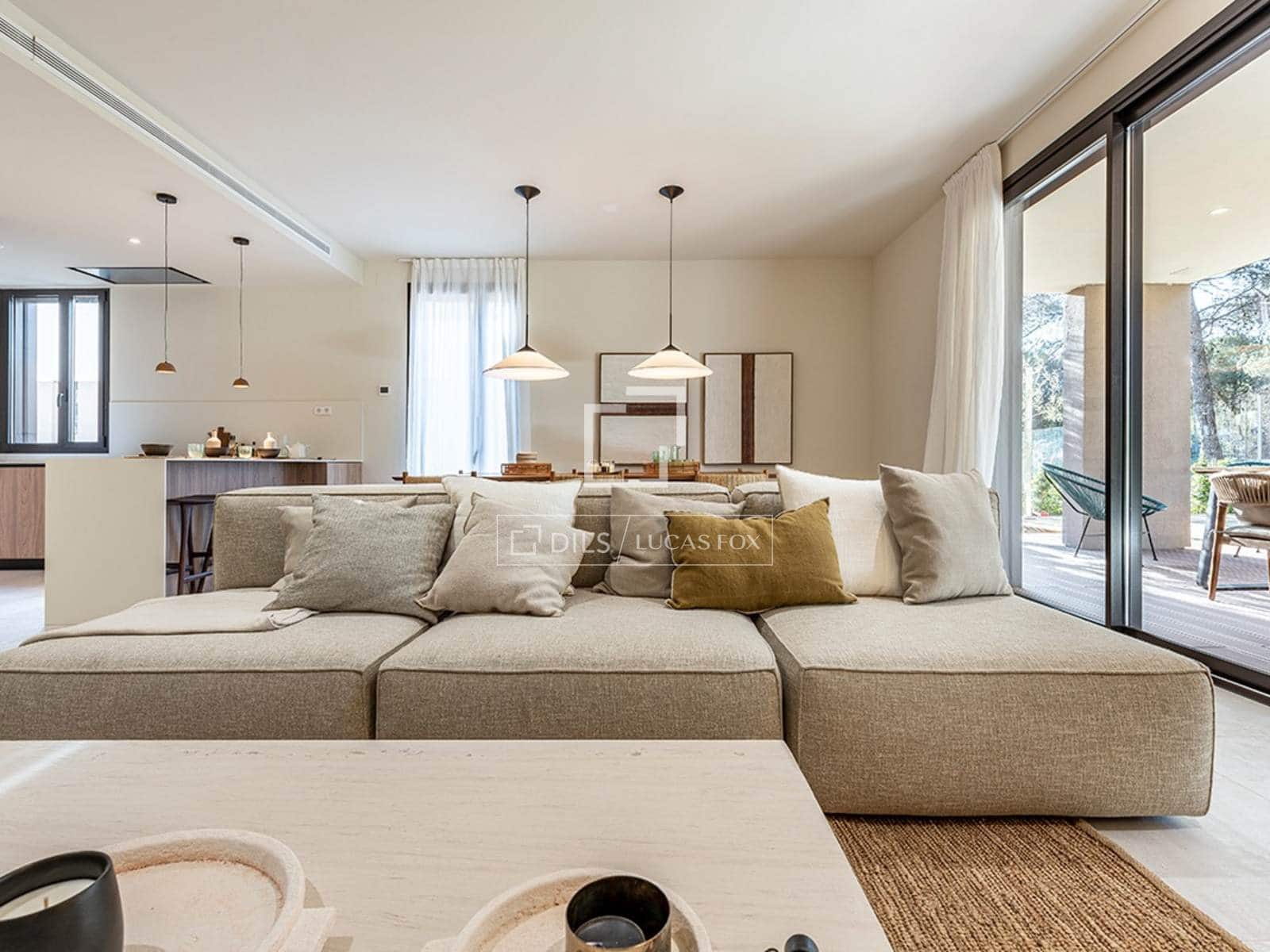 4 makuuhuone Huvila myytävänä paikassa Salou mukana uima-altaan 
autotalli - 1 250 000 € (Ref: 9720810)