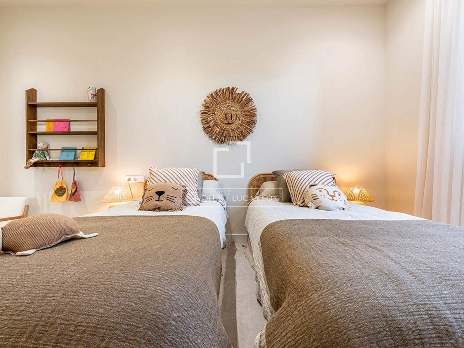 4 makuuhuone Huvila myytävänä paikassa Salou mukana uima-altaan 
autotalli - 1 250 000 € (Ref: 9720810)