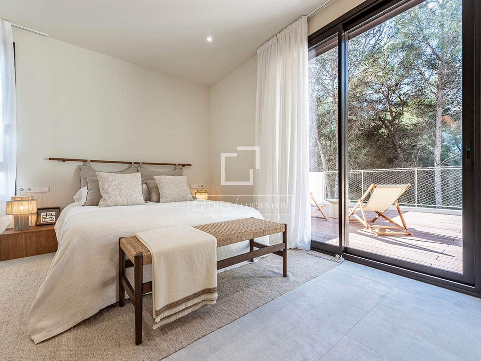 4 makuuhuone Huvila myytävänä paikassa Salou mukana uima-altaan 
autotalli - 1 250 000 € (Ref: 9720810)