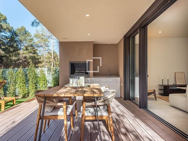 4 makuuhuone Huvila myytävänä paikassa Salou mukana uima-altaan 
autotalli - 1 250 000 € (Ref: 9720810)