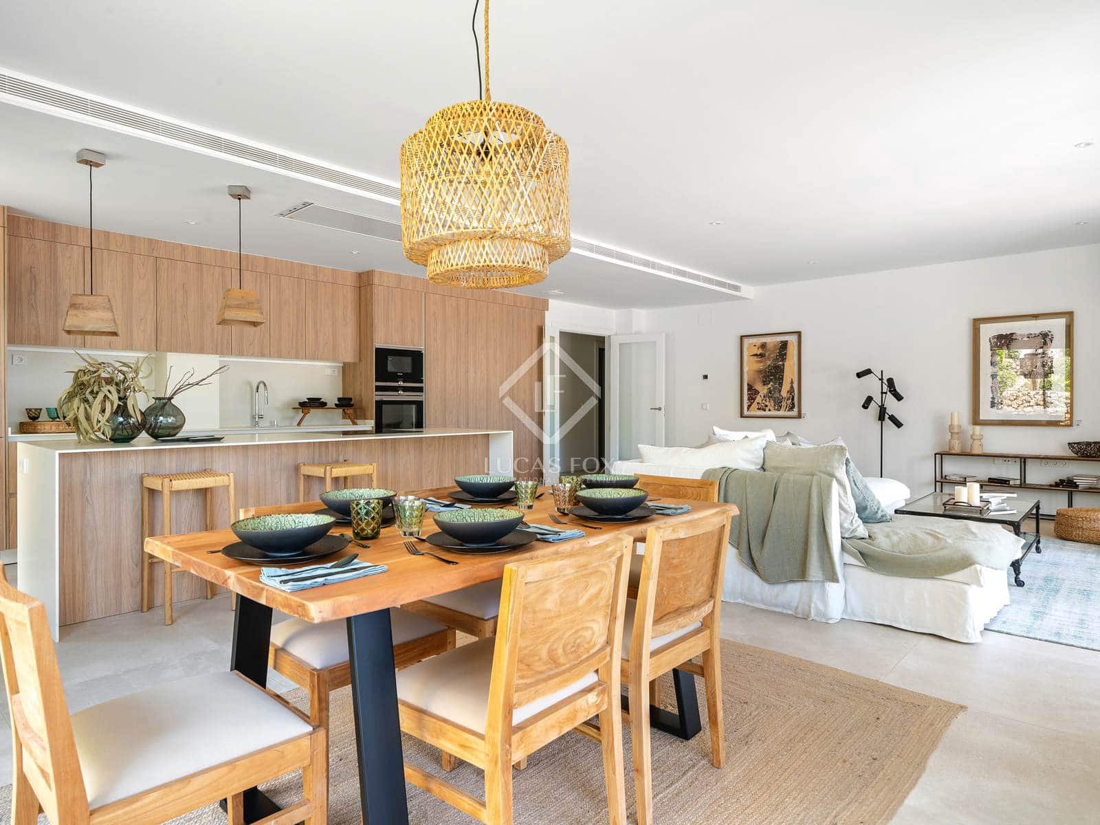 4 makuuhuone Huvila myytävänä paikassa Salou mukana uima-altaan 
autotalli - 1 250 000 € (Ref: 9720810)