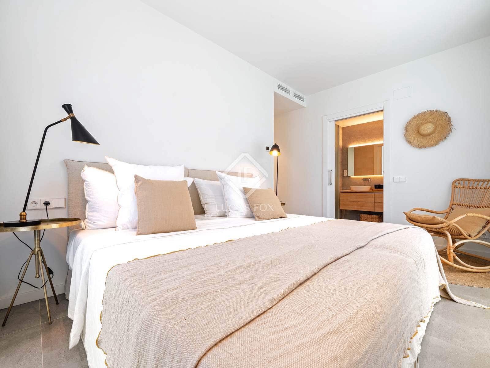 4 makuuhuone Huvila myytävänä paikassa Salou mukana uima-altaan 
autotalli - 1 250 000 € (Ref: 9720810)