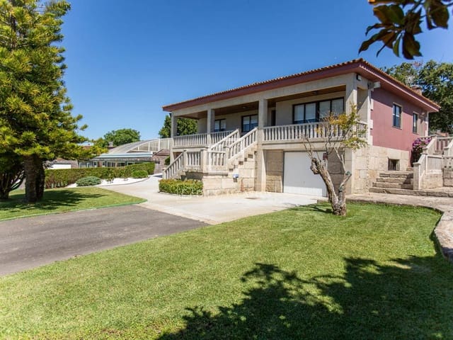 4 soverom Villa til salgs i Sanxenxo med svømmebasseng garasje - € 1 945 000 (Ref: 9723489)