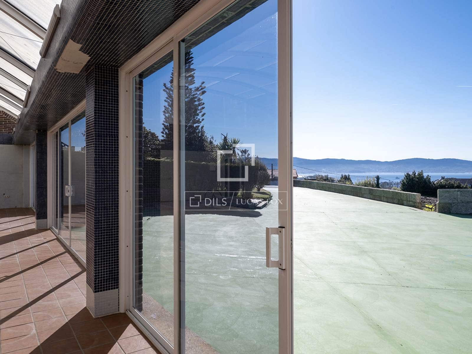 4 bedroom Villa for sale in Sanxenxo with pool garage - € 1,945,000 (Ref: 9723489)