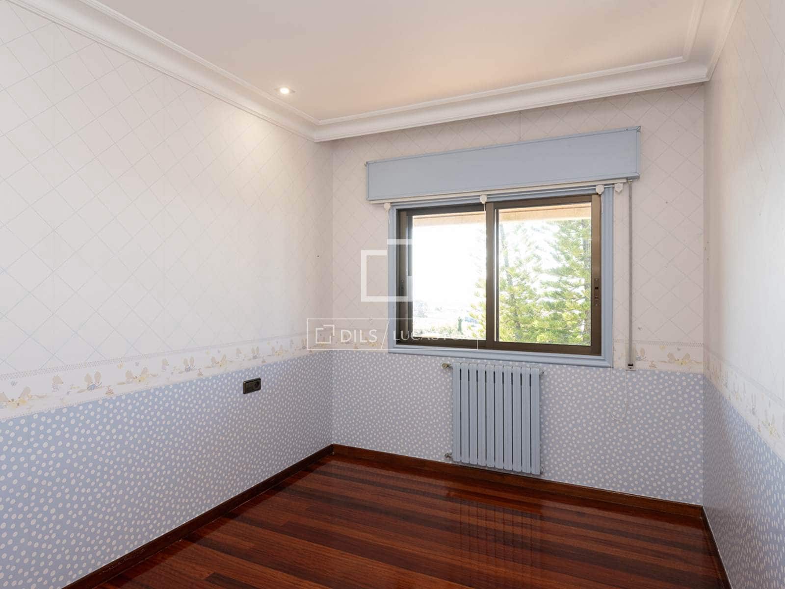 4 bedroom Villa for sale in Sanxenxo with pool garage - € 1,945,000 (Ref: 9723489)