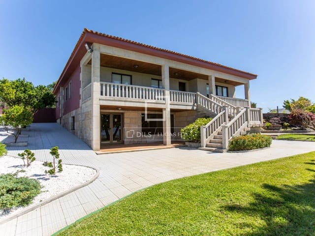 4 soverom Villa til salgs i Sanxenxo med svømmebasseng garasje - € 1 945 000 (Ref: 9723489)