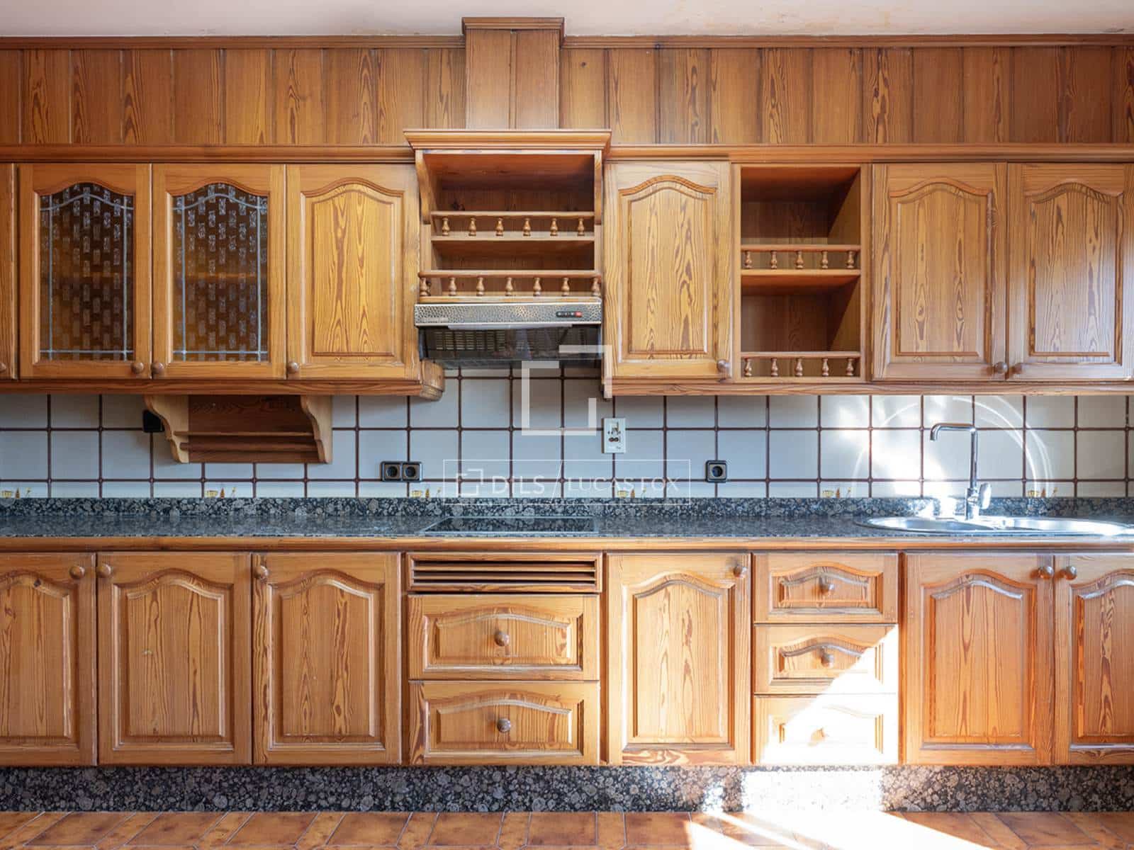 4 bedroom Villa for sale in Sanxenxo with pool garage - € 1,945,000 (Ref: 9723489)