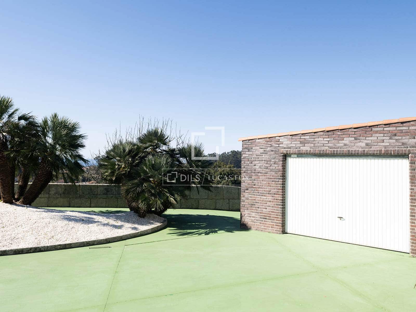 4 bedroom Villa for sale in Sanxenxo with pool garage - € 1,945,000 (Ref: 9723489)