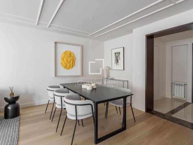 Apartamento de 3 habitaciones en Recoletos, Madrid ciudad en venta con garaje - 4.200.000 € (Ref: 9723819)