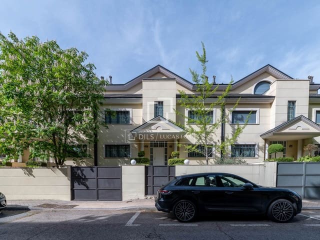 7 soveværelse Villa til salg i Madrid by med swimmingpool garage - € 2.650.000 (Ref: 9723820)
