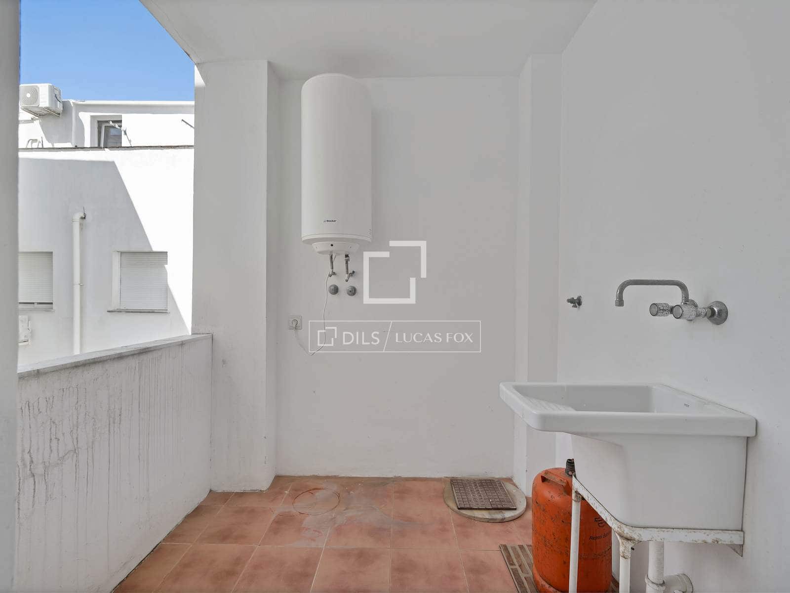 3 Zimmer Apartment zu verkaufen in Estepona mit Garage - 399.000 € (Ref: 9724961)