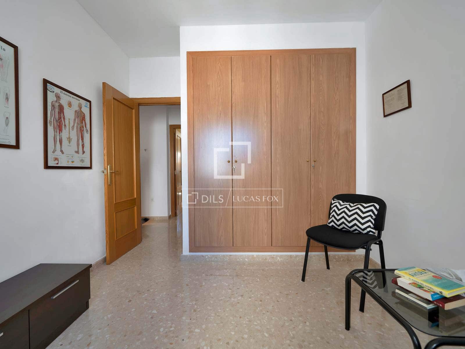 3 Zimmer Apartment zu verkaufen in Estepona mit Garage - 399.000 € (Ref: 9724961)