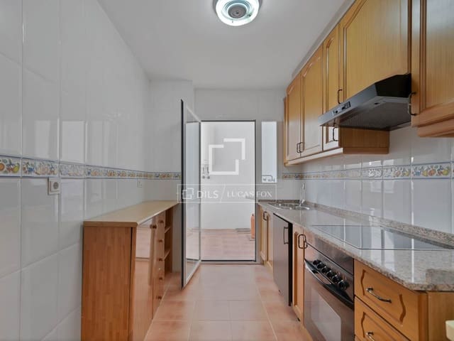 3 chambre Appartement à vendre à Huerta Nueva, Estepona avec garage - 399 000 € (Ref: 9724961)