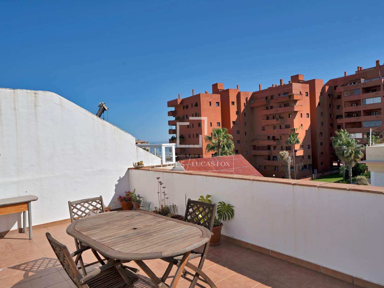 3 Zimmer Apartment zu verkaufen in Estepona mit Garage - 399.000 € (Ref: 9724961)