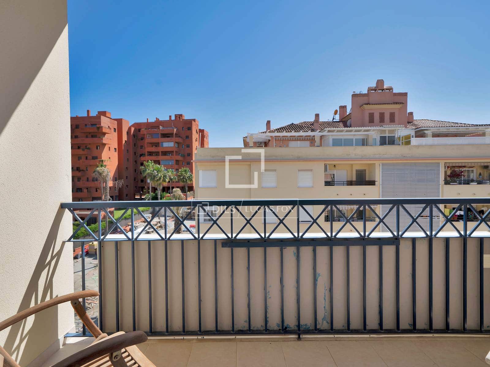 3 Zimmer Apartment zu verkaufen in Estepona mit Garage - 399.000 € (Ref: 9724961)