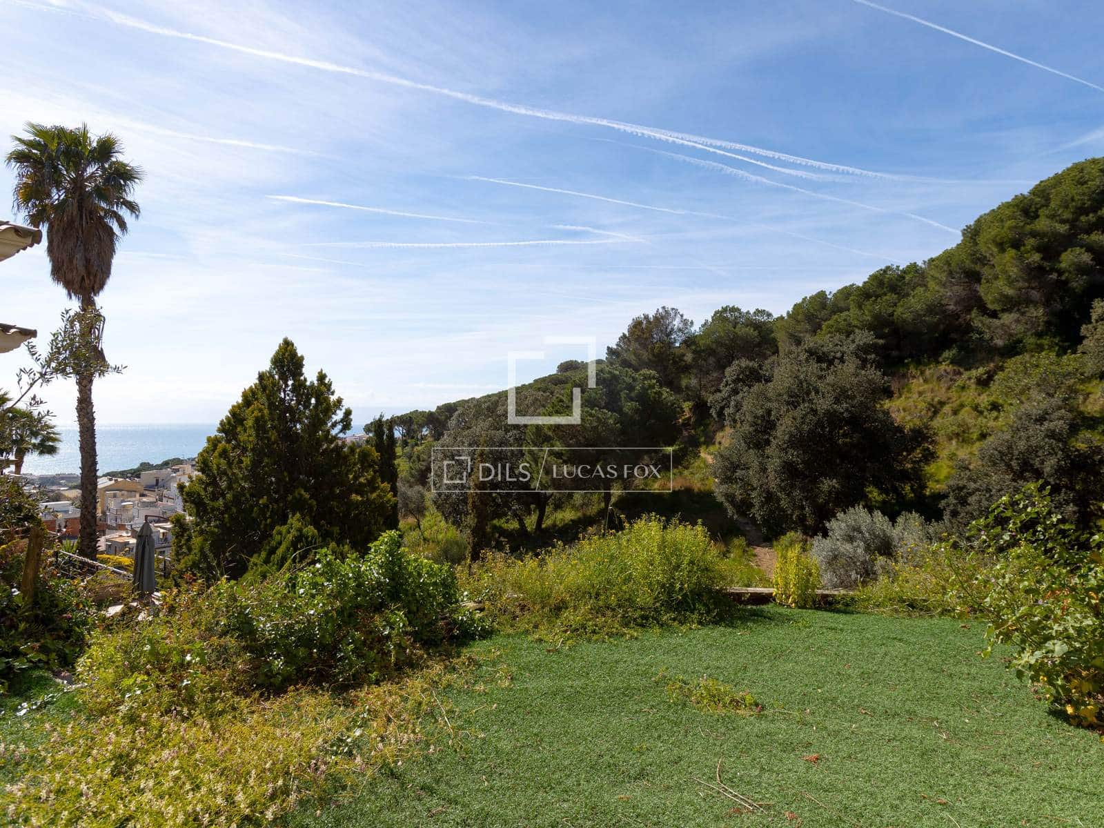 4 slaapkamer Villa te koop in Premia de Dalt met garage - € 850.000 (Ref: 9724962)