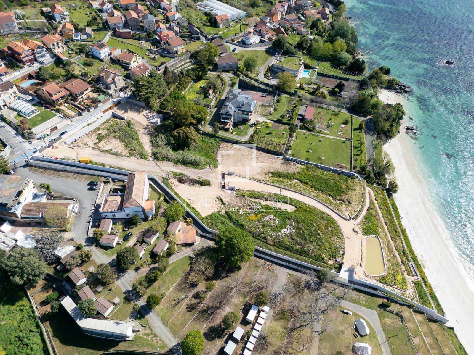 Building Plot for sale in Moana - € 650,000 (Ref: 9724963)