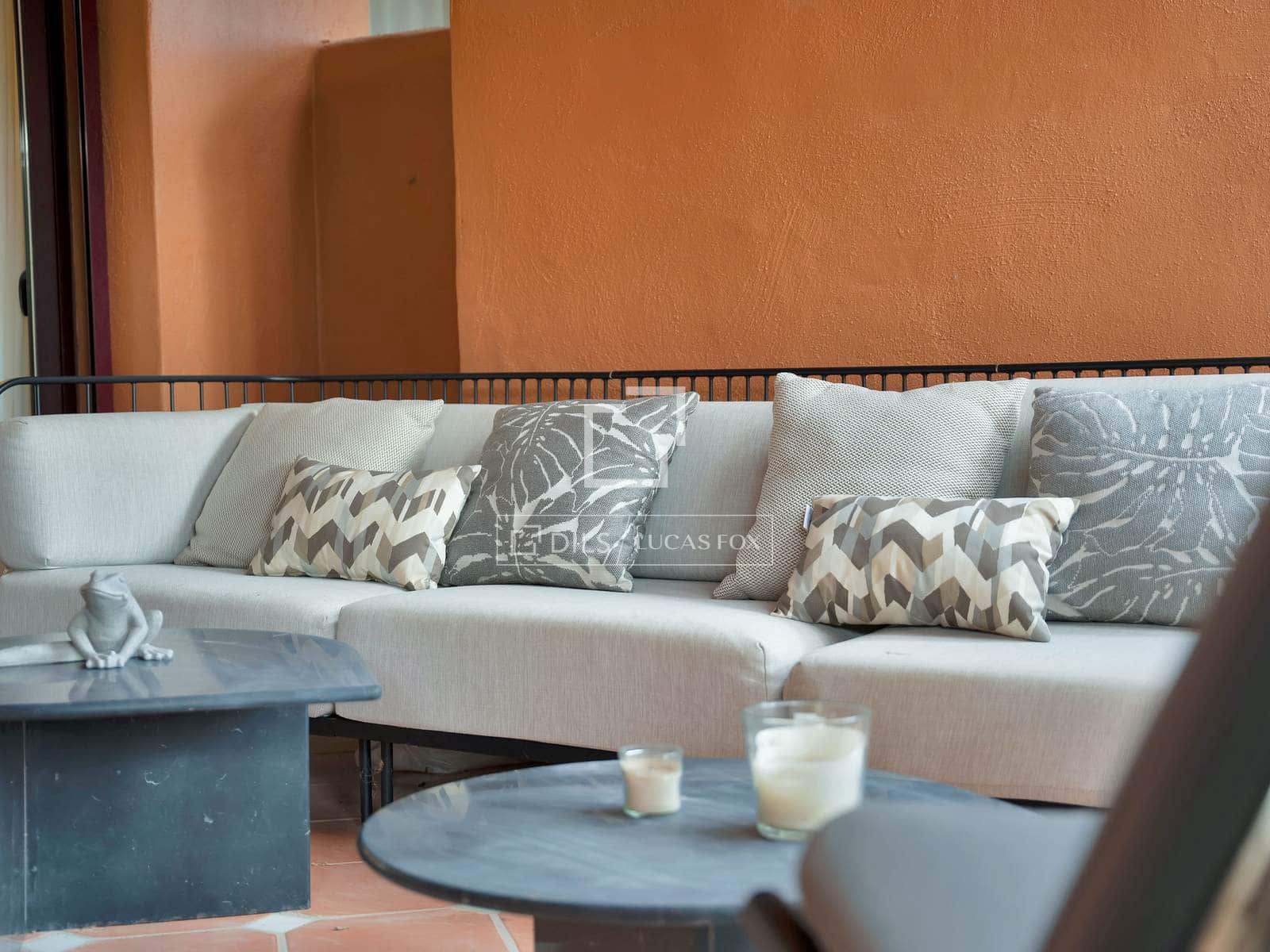 3 chambre Appartement à vendre à Puerto Banus avec piscine garage - 1 550 000 € (Ref: 9725106)