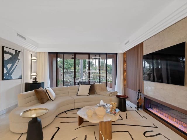 3 chambre Appartement à vendre à Puerto Banus, Marbella avec piscine garage - 1 550 000 € (Ref: 9725106)