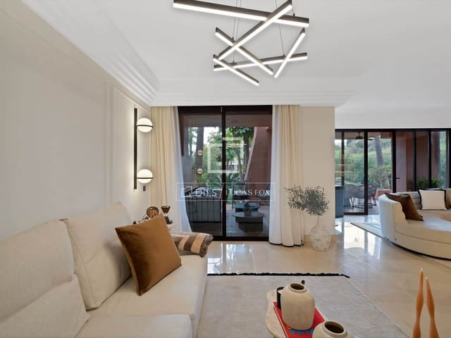 3 chambre Appartement à vendre à Puerto Banus, Marbella avec piscine garage - 1 550 000 € (Ref: 9725106)