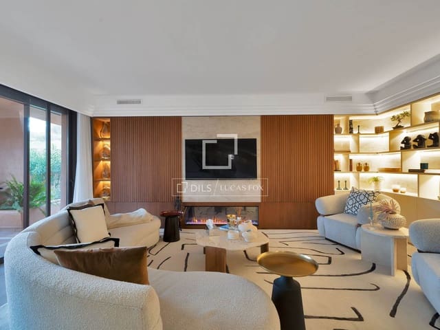 3 chambre Appartement à vendre à Puerto Banus, Marbella avec piscine garage - 1 550 000 € (Ref: 9725106)