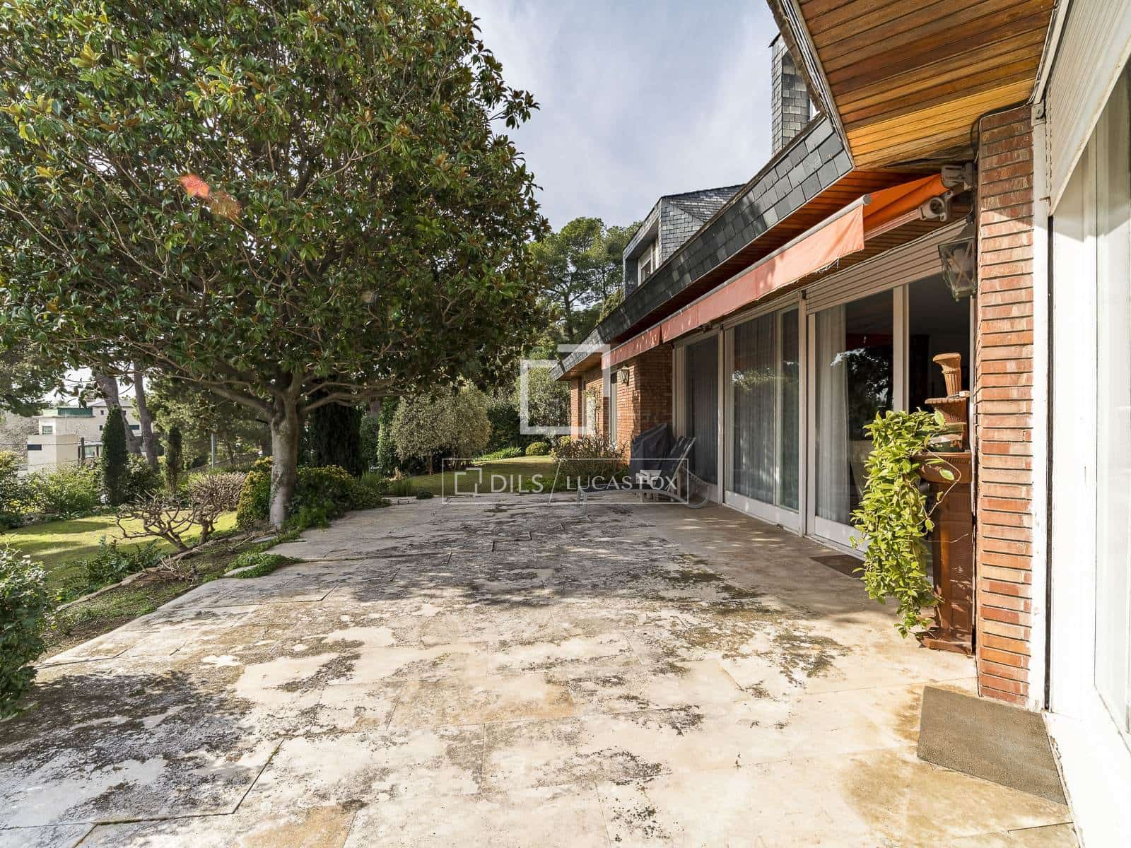 10 chambre Villa/Maison à vendre à Barcelone ville avec piscine garage - 5 500 000 € (Ref: 9725107)