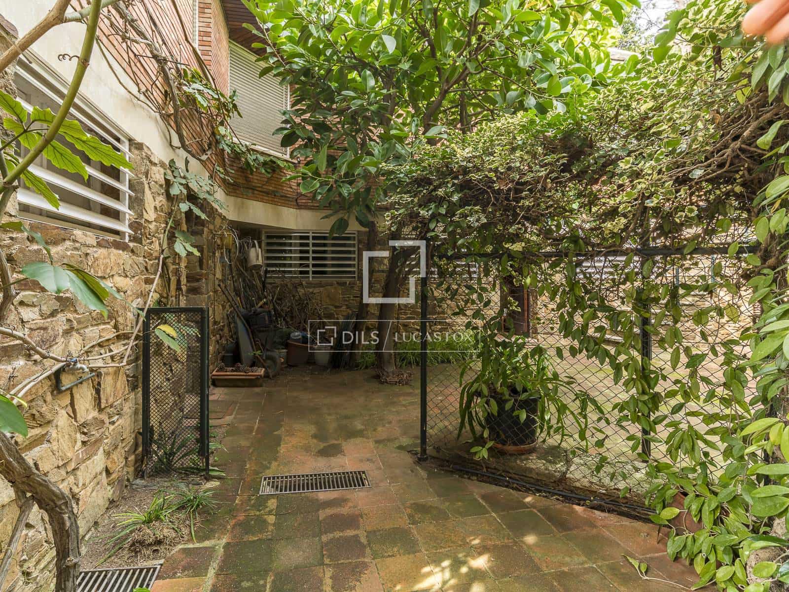 10 chambre Villa/Maison à vendre à Barcelone ville avec piscine garage - 5 500 000 € (Ref: 9725107)