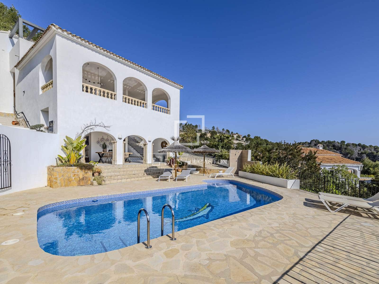 3 soveværelse Villa til salg i Javea / Xabia med swimmingpool garage - € 1.190.000 (Ref: 9725108)