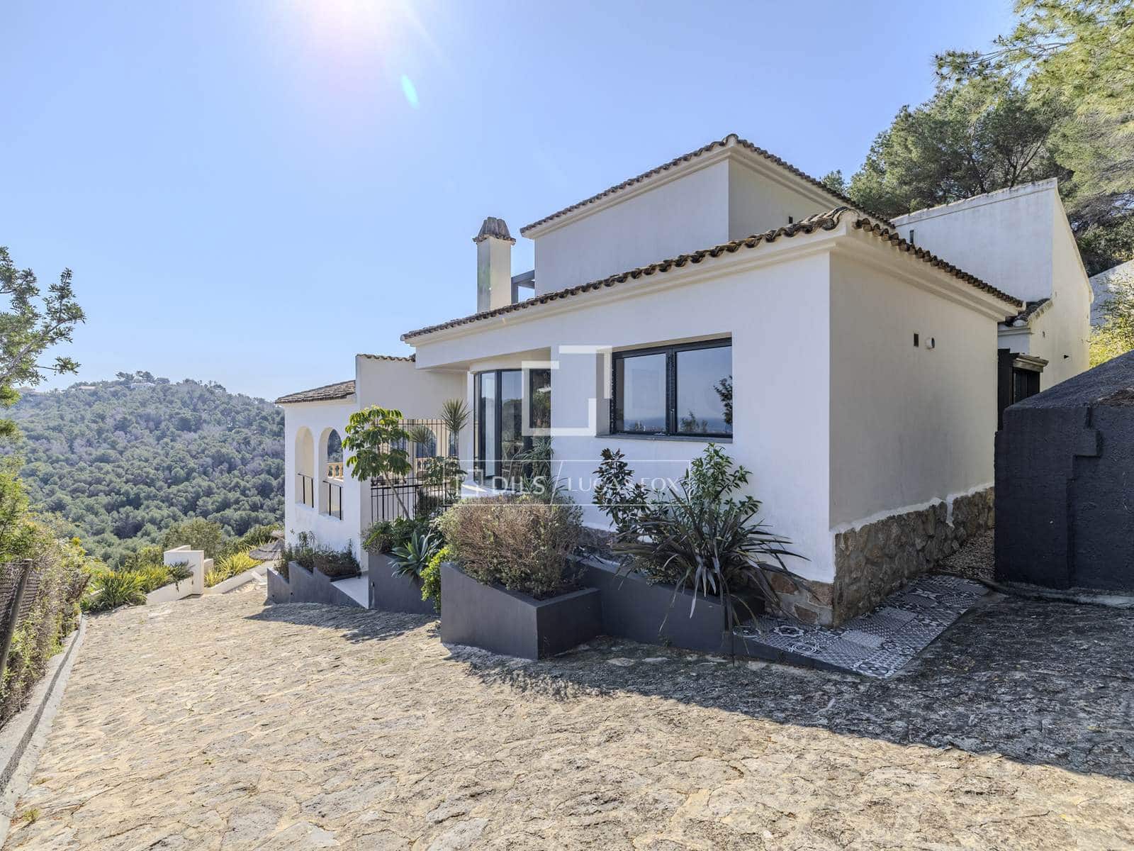 3 soveværelse Villa til salg i Javea / Xabia med swimmingpool garage - € 1.190.000 (Ref: 9725108)