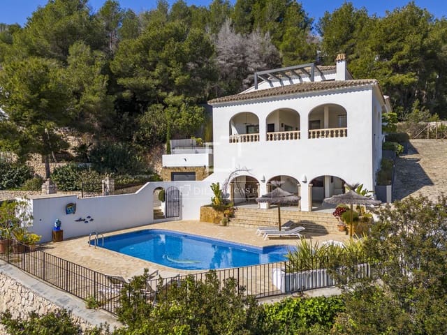 3 soveværelse Villa til salg i Javea / Xàbia med swimmingpool garage - € 1.190.000 (Ref: 9725108)