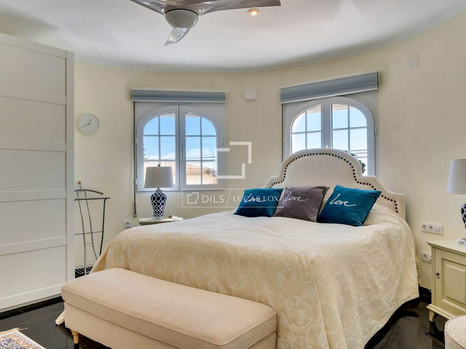 4 soveværelse Villa til salg i Moraira med swimmingpool garage - € 1.190.000 (Ref: 9726199)