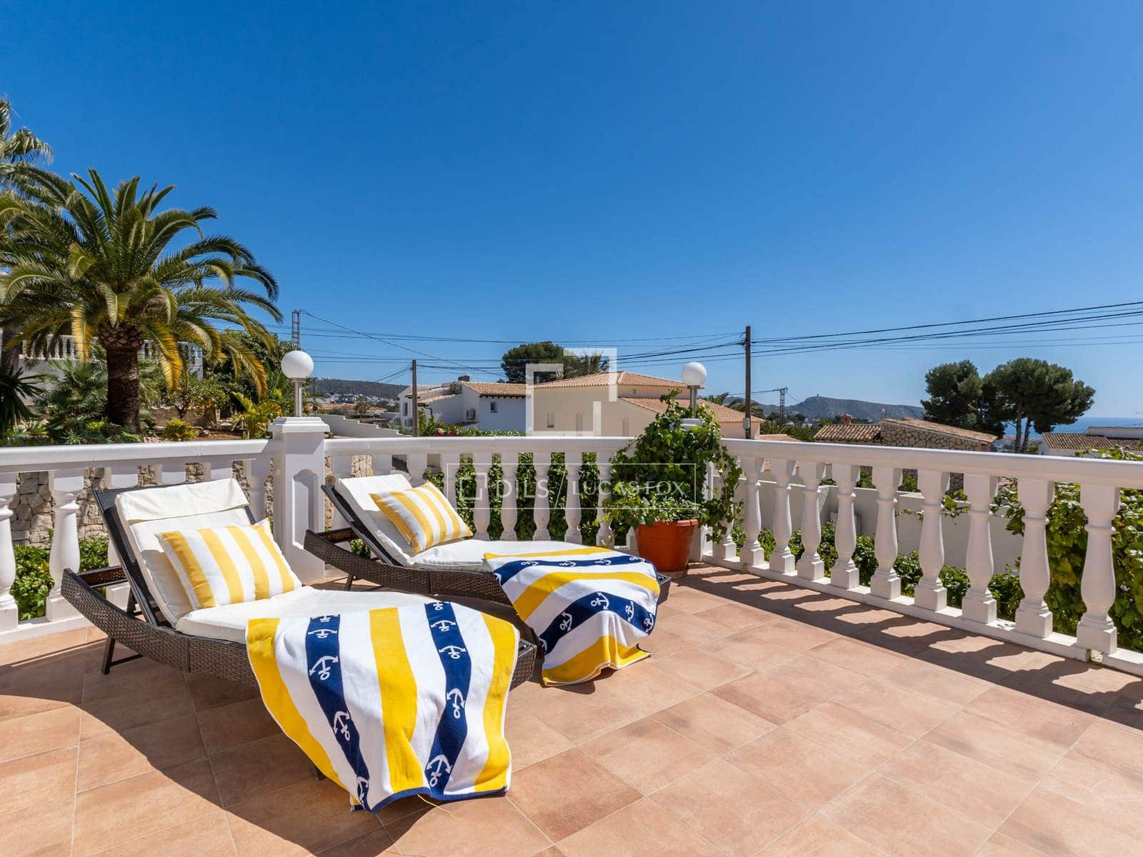 4 soveværelse Villa til salg i Moraira med swimmingpool garage - € 1.190.000 (Ref: 9726199)