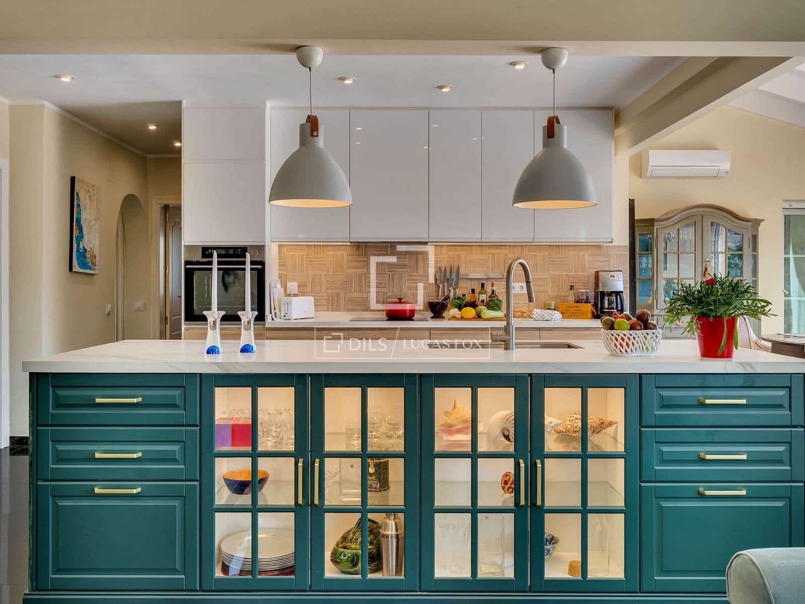 4 soveværelse Villa til salg i Moraira med swimmingpool garage - € 1.190.000 (Ref: 9726199)