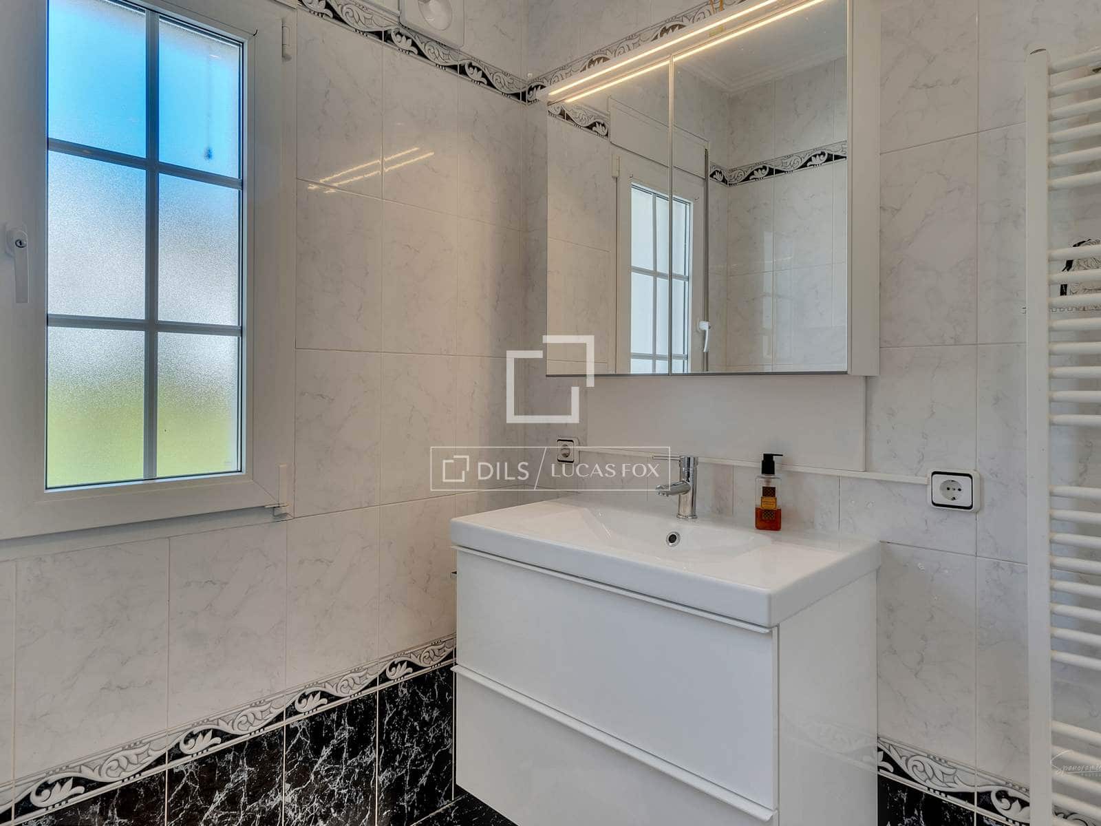 4 soveværelse Villa til salg i Moraira med swimmingpool garage - € 1.190.000 (Ref: 9726199)