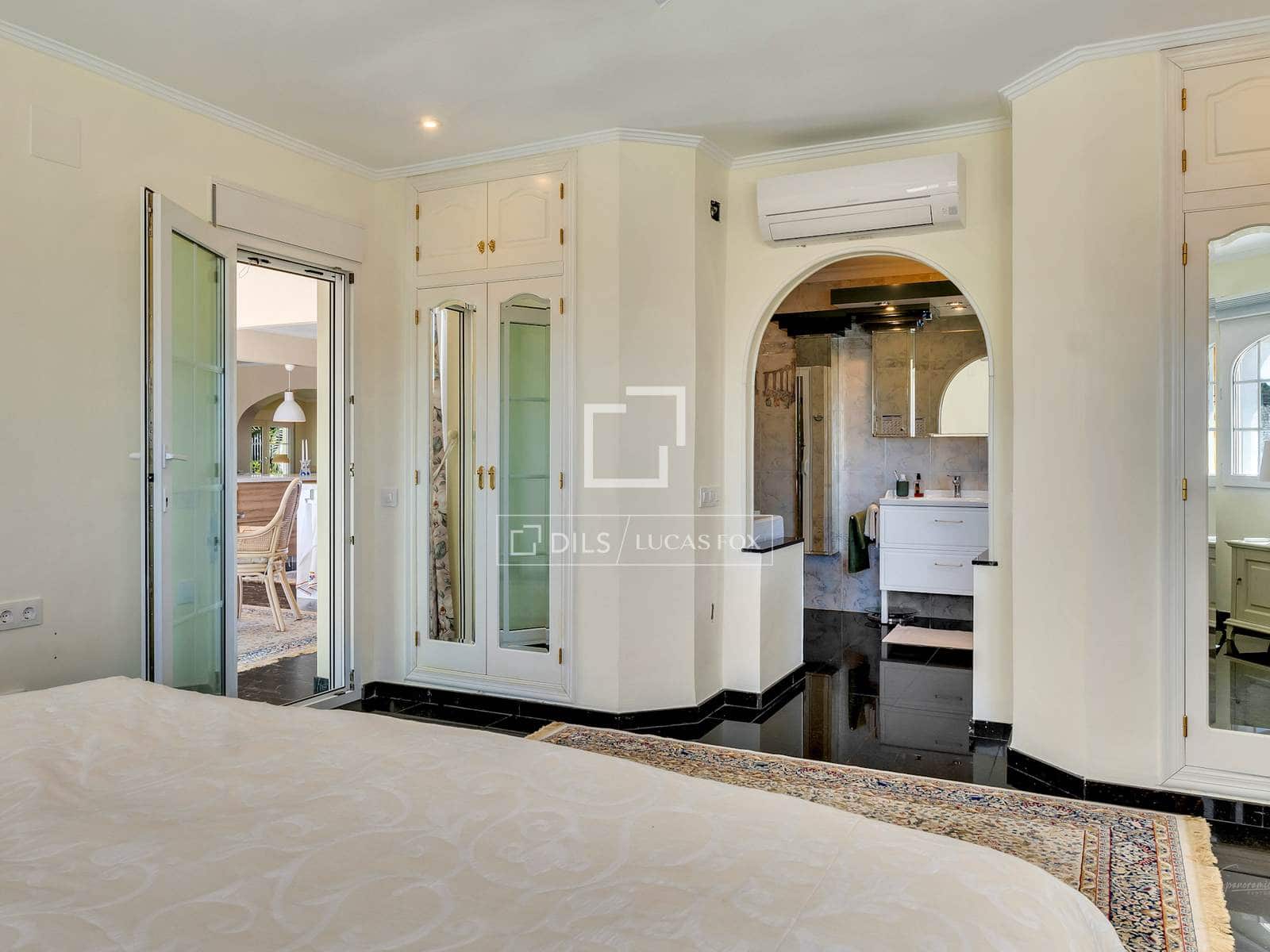 4 soveværelse Villa til salg i Moraira med swimmingpool garage - € 1.190.000 (Ref: 9726199)