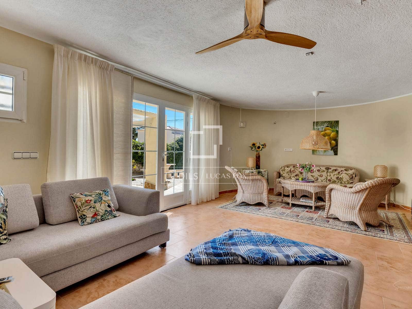 4 soveværelse Villa til salg i Moraira med swimmingpool garage - € 1.190.000 (Ref: 9726199)