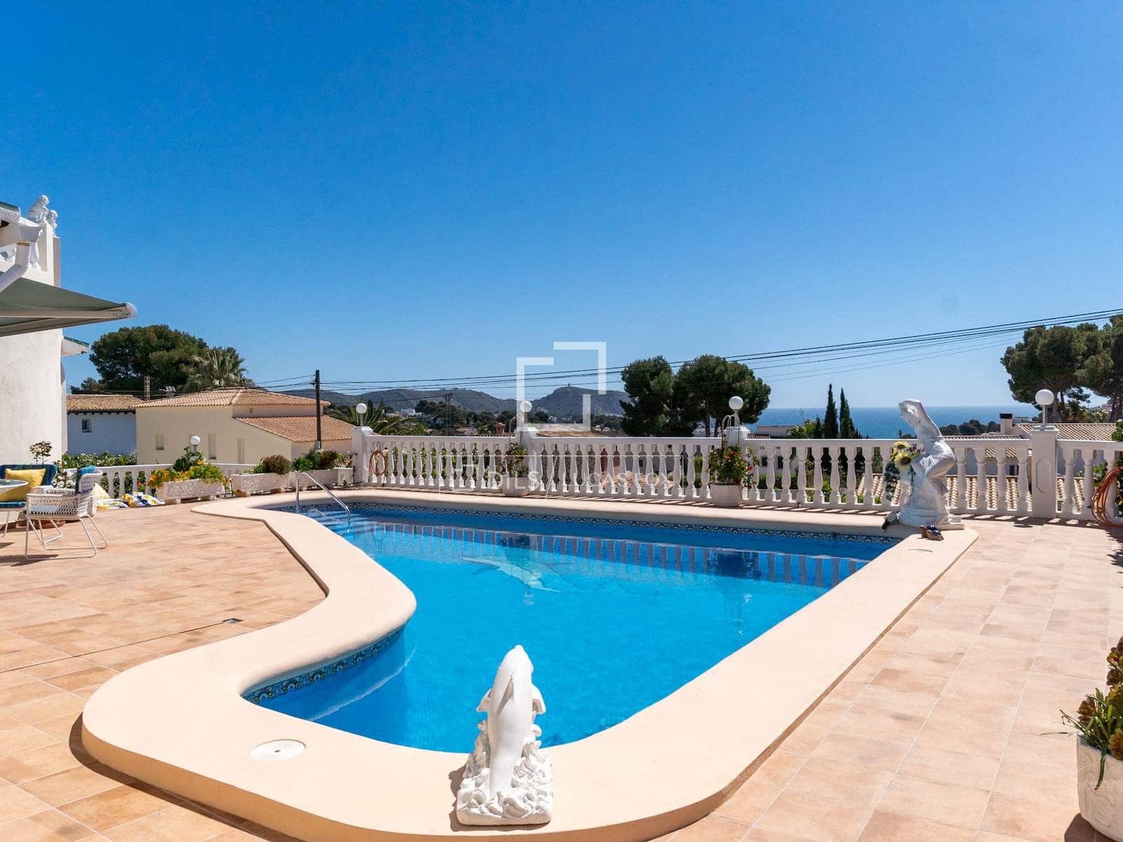 4 soveværelse Villa til salg i Moraira med swimmingpool garage - € 1.190.000 (Ref: 9726199)