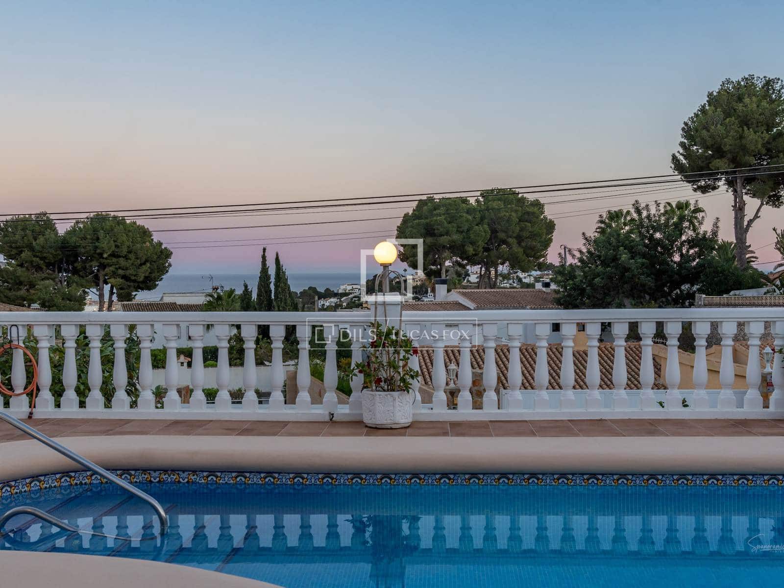 4 soveværelse Villa til salg i Moraira med swimmingpool garage - € 1.190.000 (Ref: 9726199)