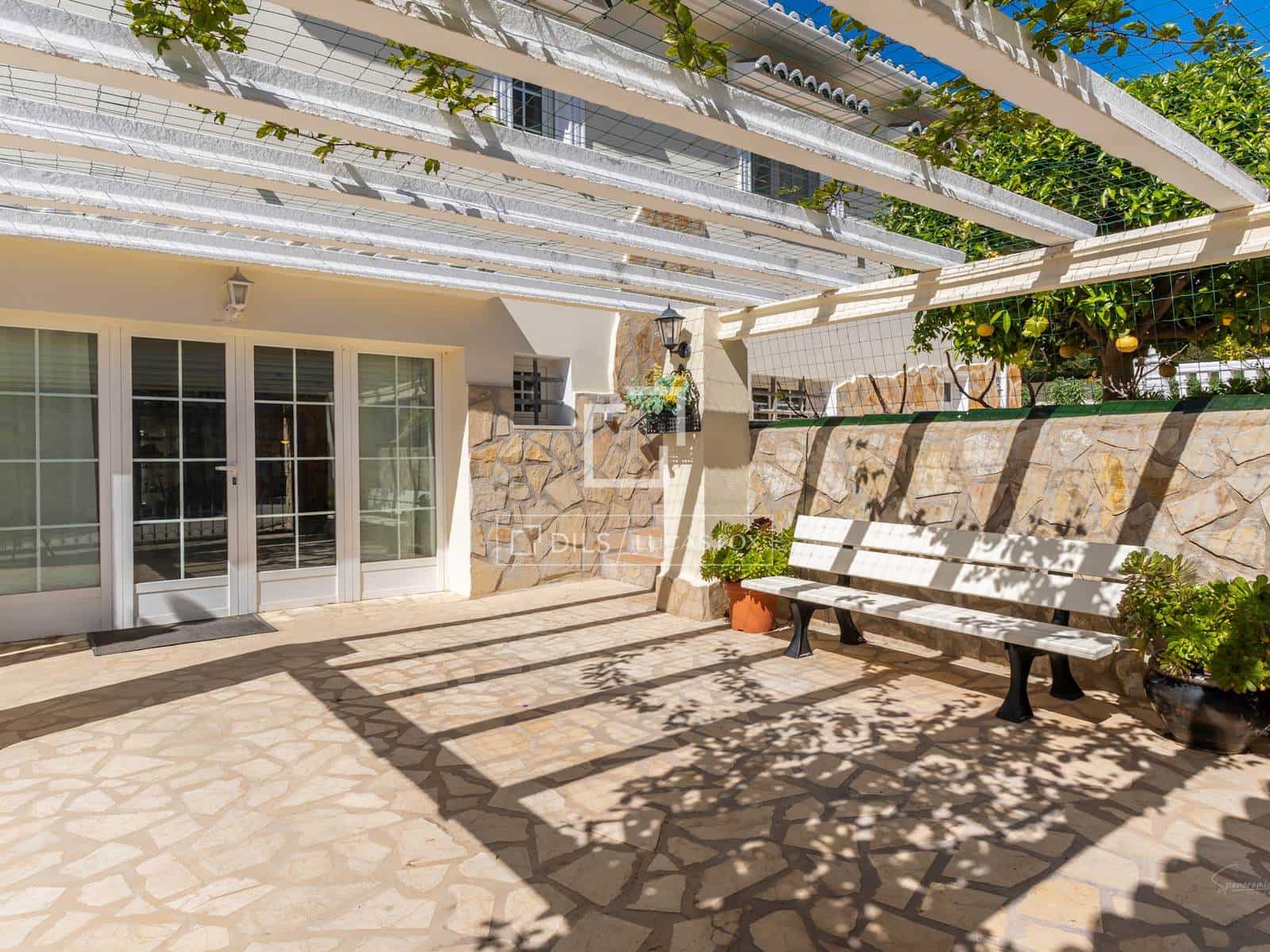 4 soveværelse Villa til salg i Moraira med swimmingpool garage - € 1.190.000 (Ref: 9726199)