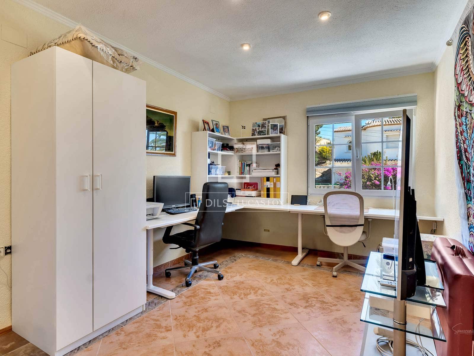 4 soveværelse Villa til salg i Moraira med swimmingpool garage - € 1.190.000 (Ref: 9726199)