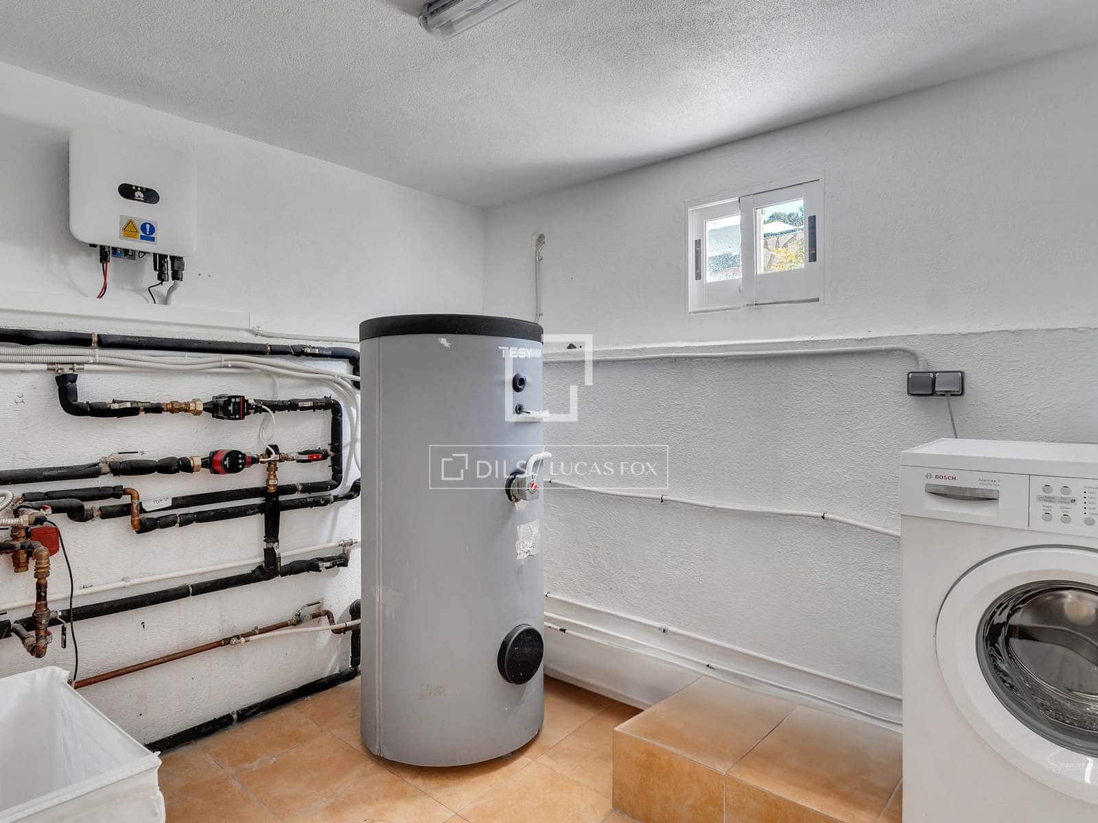 4 soveværelse Villa til salg i Moraira med swimmingpool garage - € 1.190.000 (Ref: 9726199)