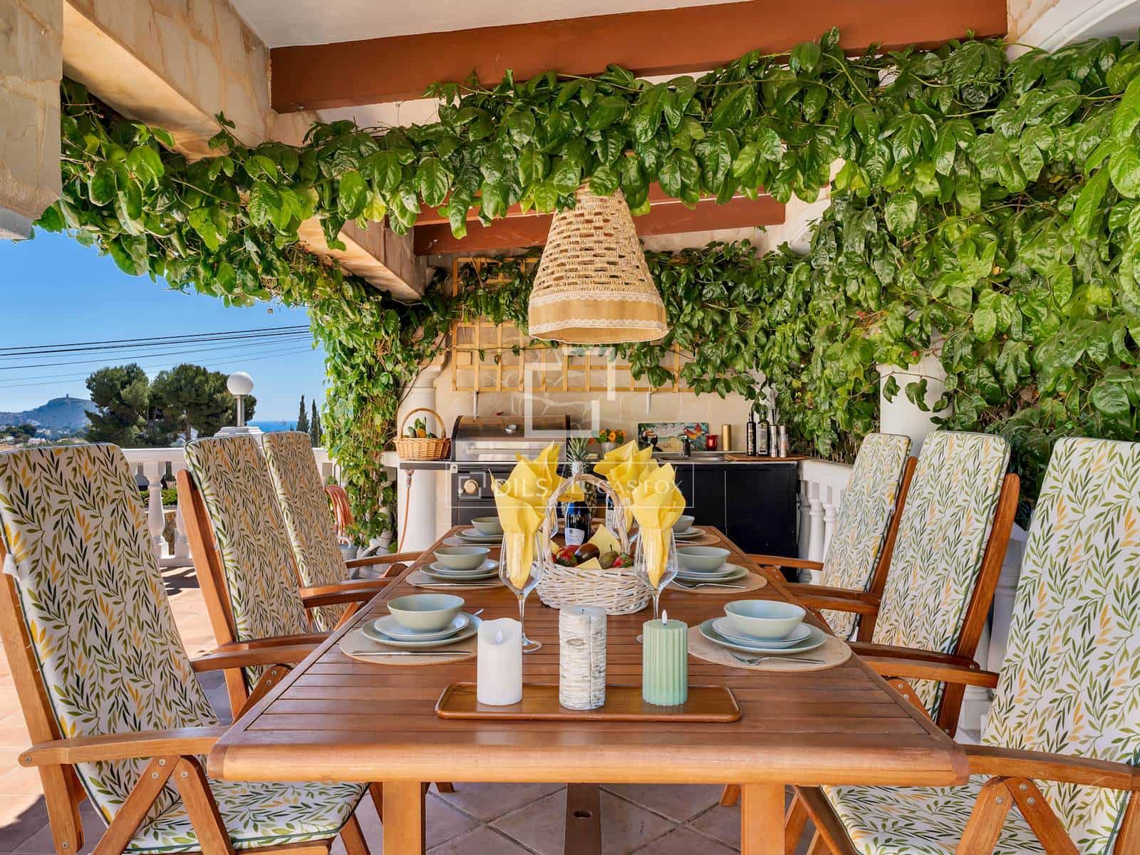 4 soveværelse Villa til salg i Moraira med swimmingpool garage - € 1.190.000 (Ref: 9726199)